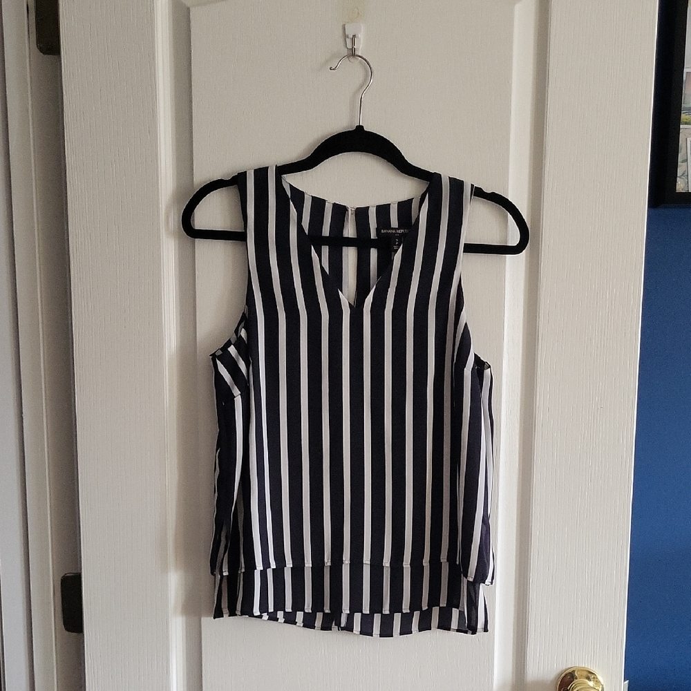 Women's Banana Republic Factory Navy/white V-neck Blouse, Size S